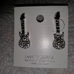 NEW Crystal Clear Rhinestone Guitar fashion earrings Stud Style NEW NWT